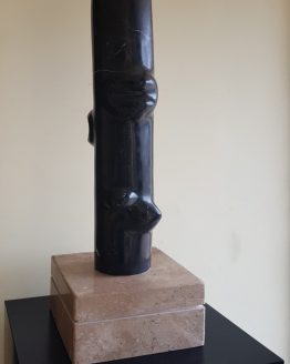 agustin-cardenas-totem
